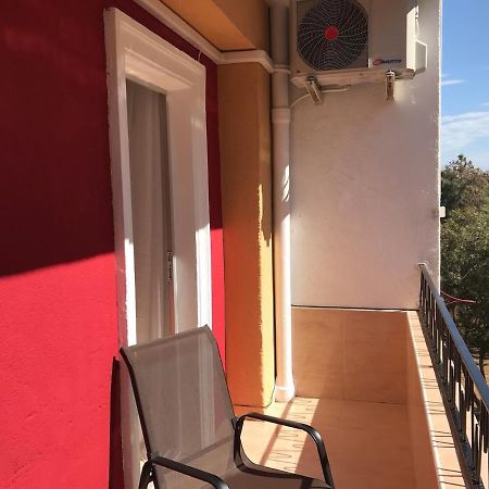 Apartament Center Plaza De Toros Alicante Bagian luar foto